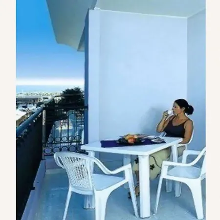 Cozy With Pool-beahost Daire